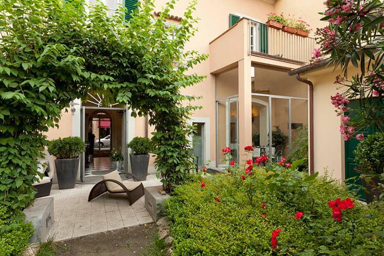 Hotel Novecento Pisa Esterno foto