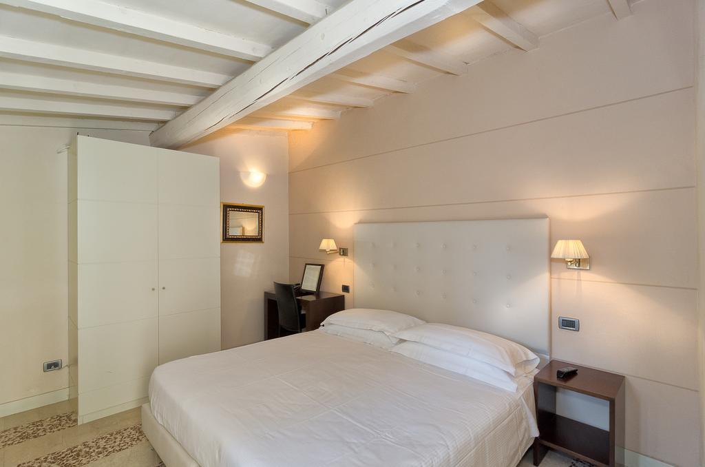 Hotel Novecento Pisa Esterno foto