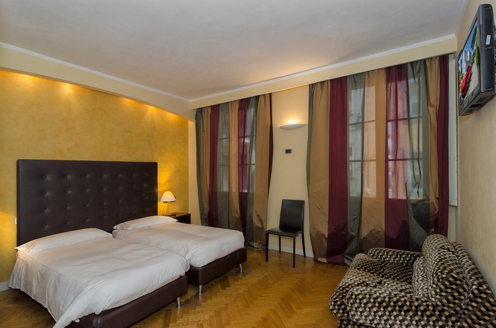 Hotel Novecento Pisa Esterno foto