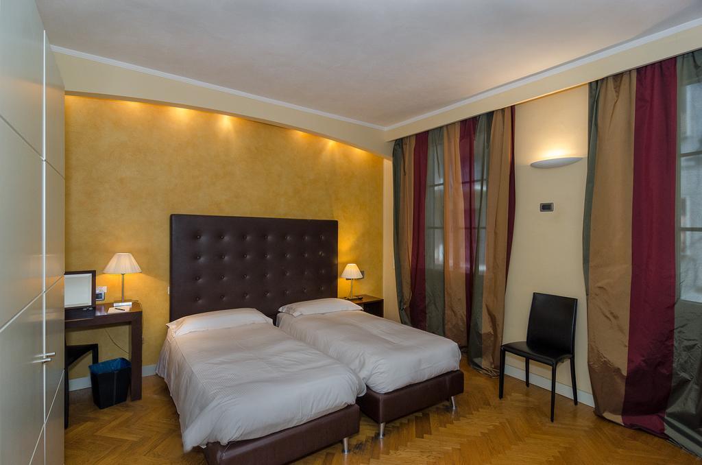 Hotel Novecento Pisa Esterno foto