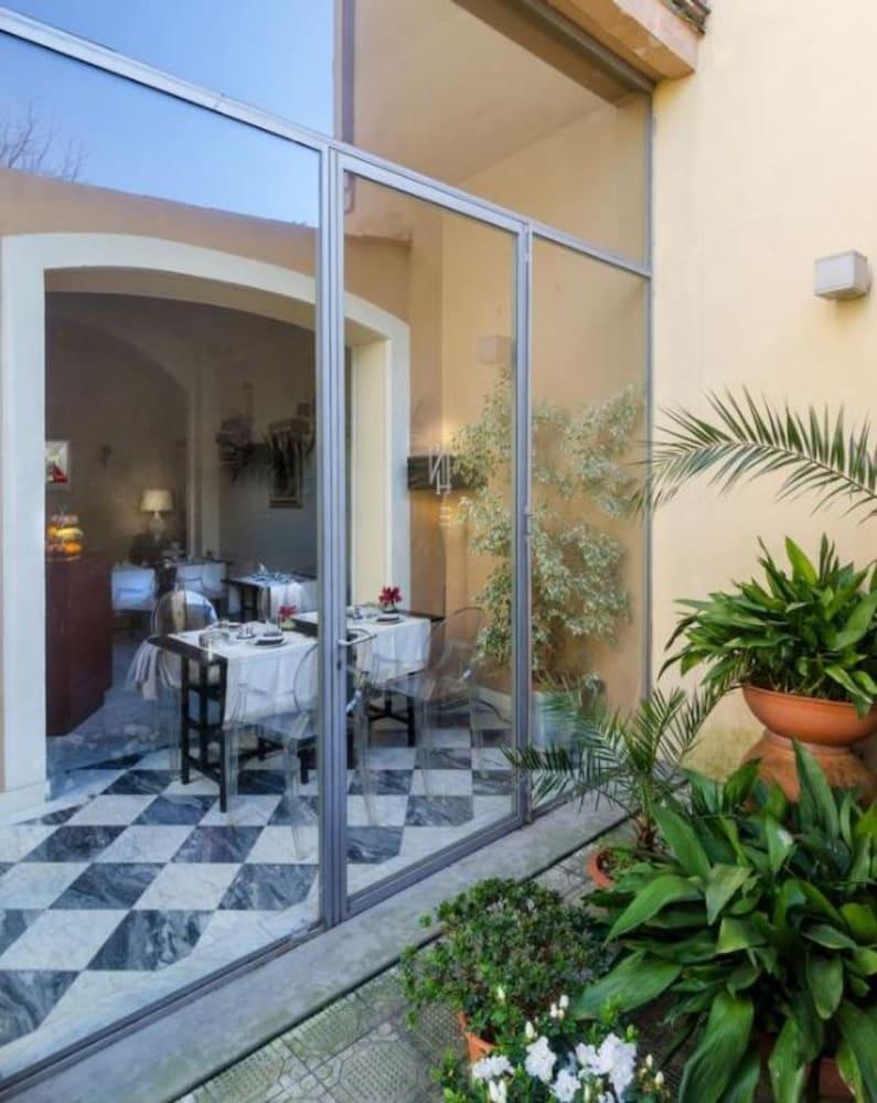 Hotel Novecento Pisa Esterno foto